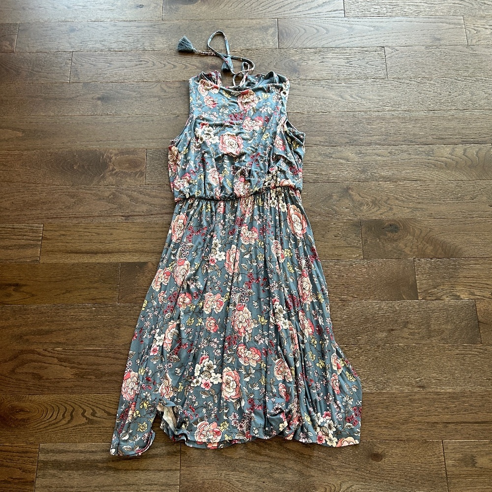 LOFT floral dress - NWT - Medium Petite